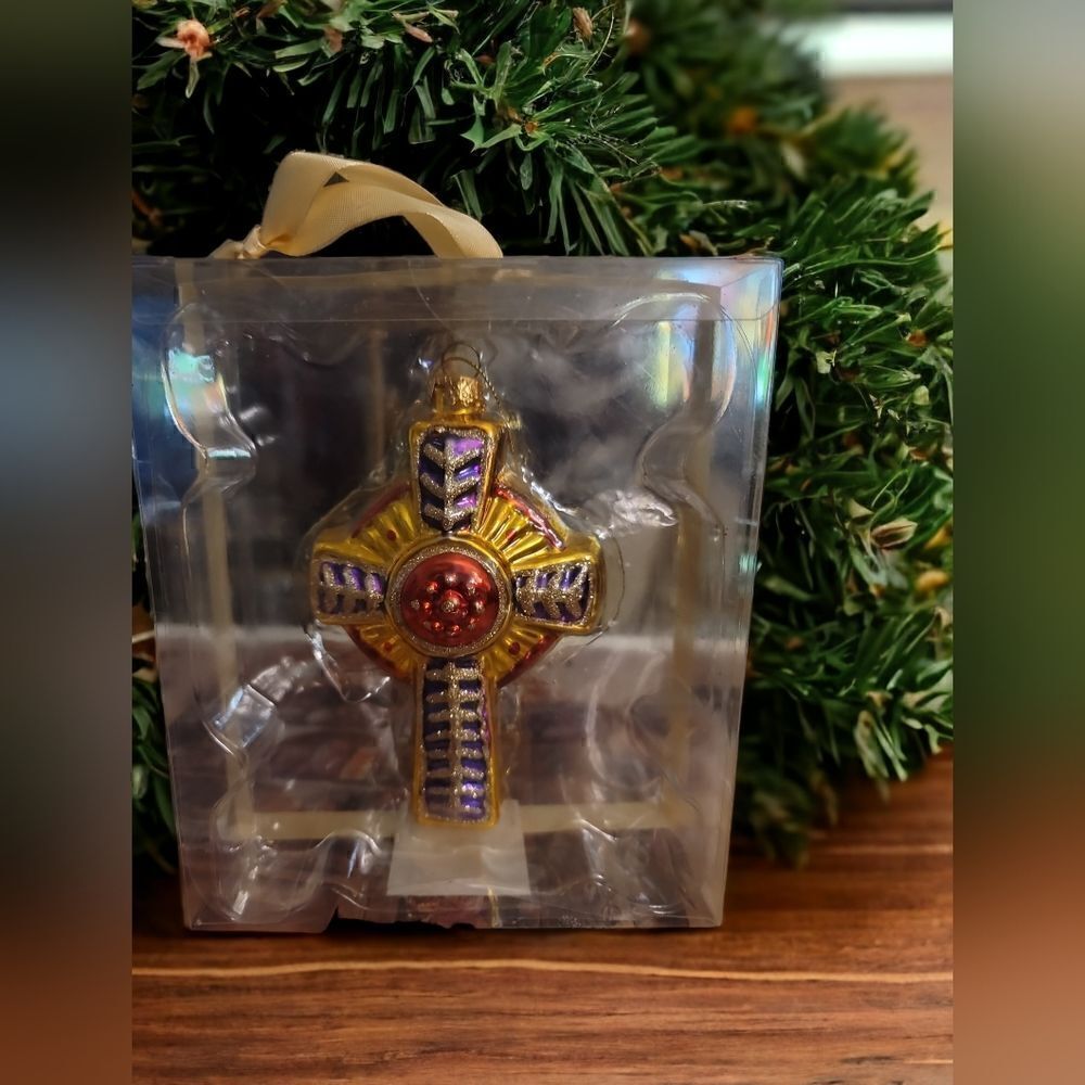 Cross Glass Ornament 